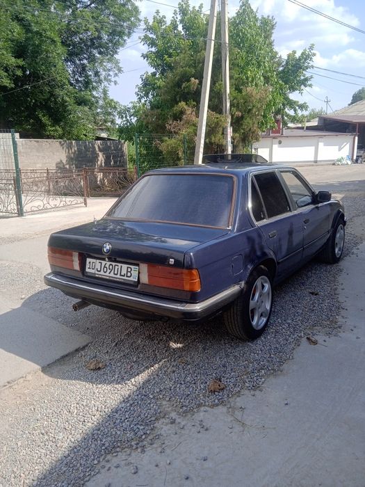 Продам БМВ Е30 316