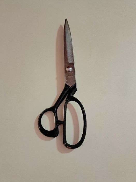 Стара шивашка ножица made in Korea