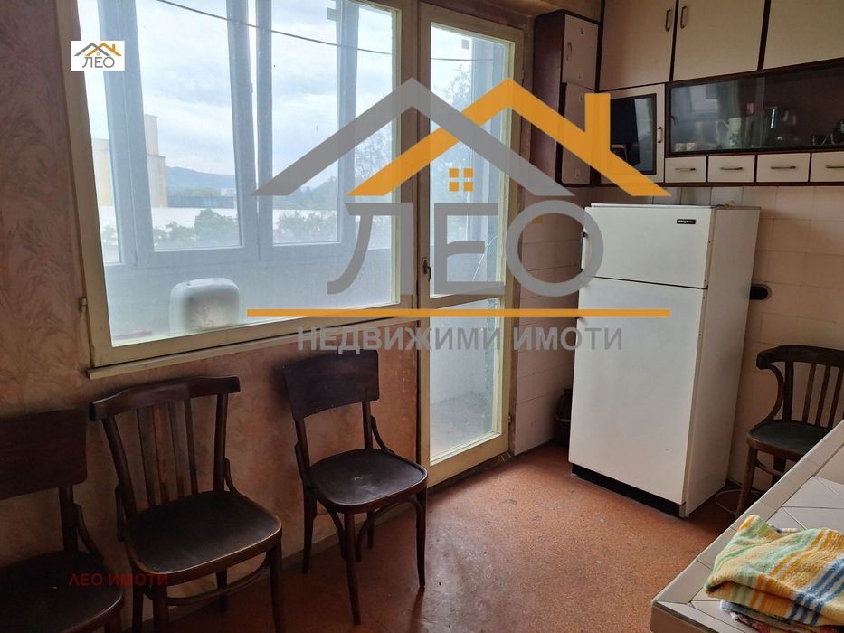 Продава се Тристаен апартамент в Севлиево - 58 кв.м за 862 €/кв.м - Снимка #9