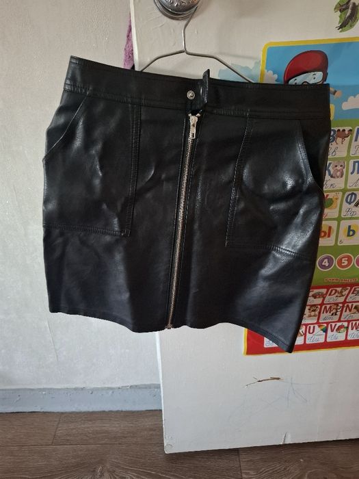 Продам юбка новая и пиджак