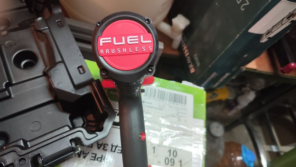 Продавам гайковерт