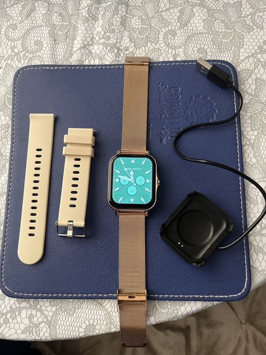 Smartwatch nou la cutie