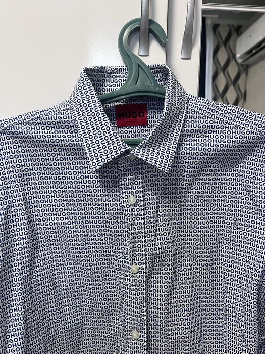 Риза на HUGO - размер 39