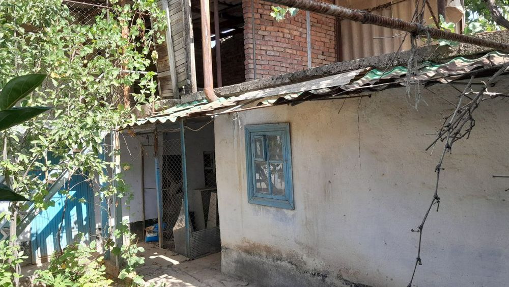 СРОЧНО!!! В Бостанлыкском район в городе Газалкенте продаётся.