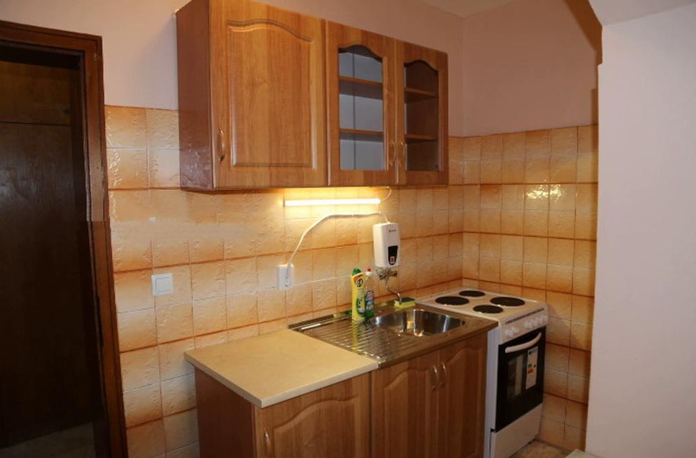 Дава се под наем Четиристаен апартамент в София, Красно село - 100 кв.м за 700 € - Снимка #2