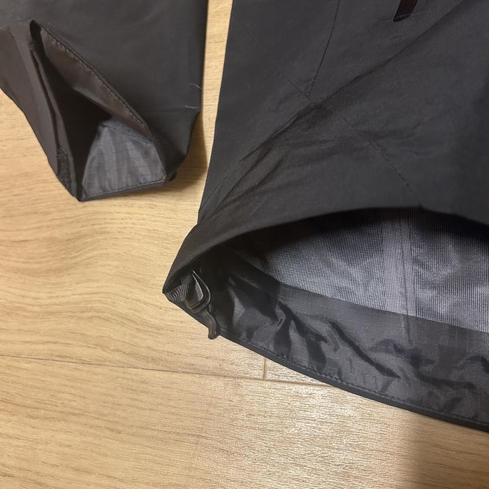 Яке Arcteryx Beta LT