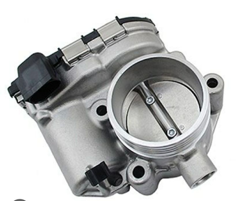 Дросельная заслонка приора