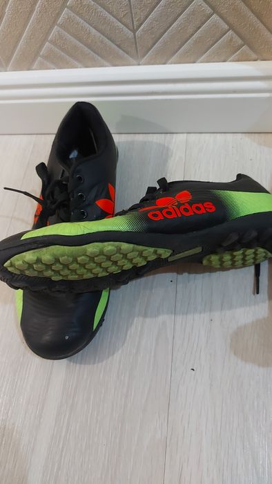 Бутсы для футбола р39