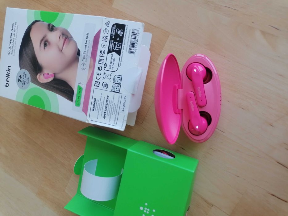 Căști wireless Belkin SoundForm Nano pentru copii fete – Microfon Bluetooth 5.0 Roz 5 ore de redare + 19 ore de incarcare in carcasa