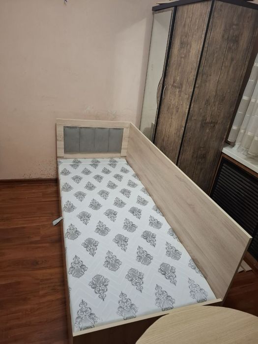 Kravat 1 kishilik