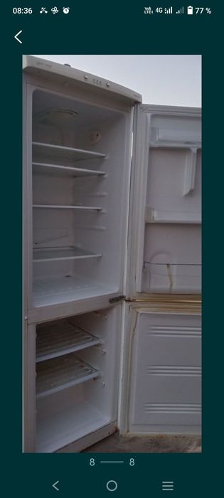 Холодильник и морозильник рабочий