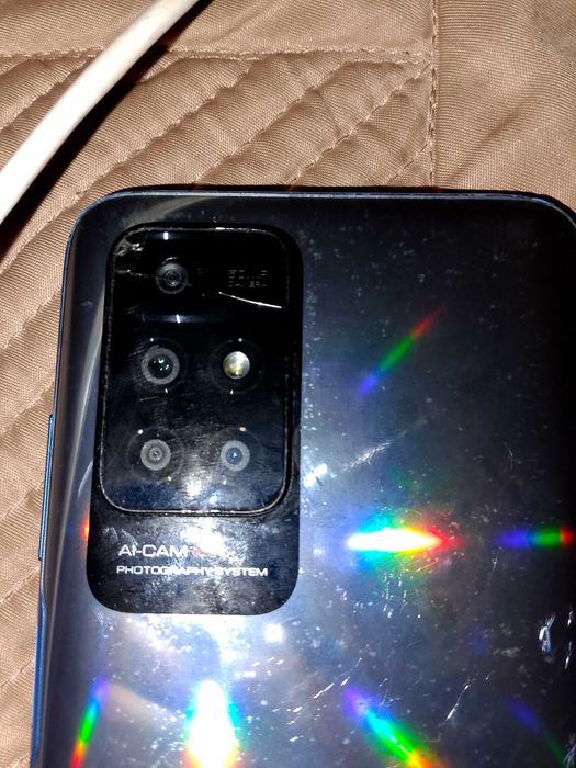 Redmi 10 синий с трещиной