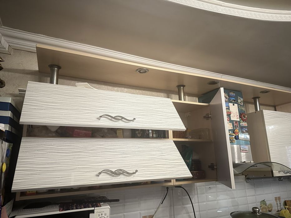 Кухенный корнитур