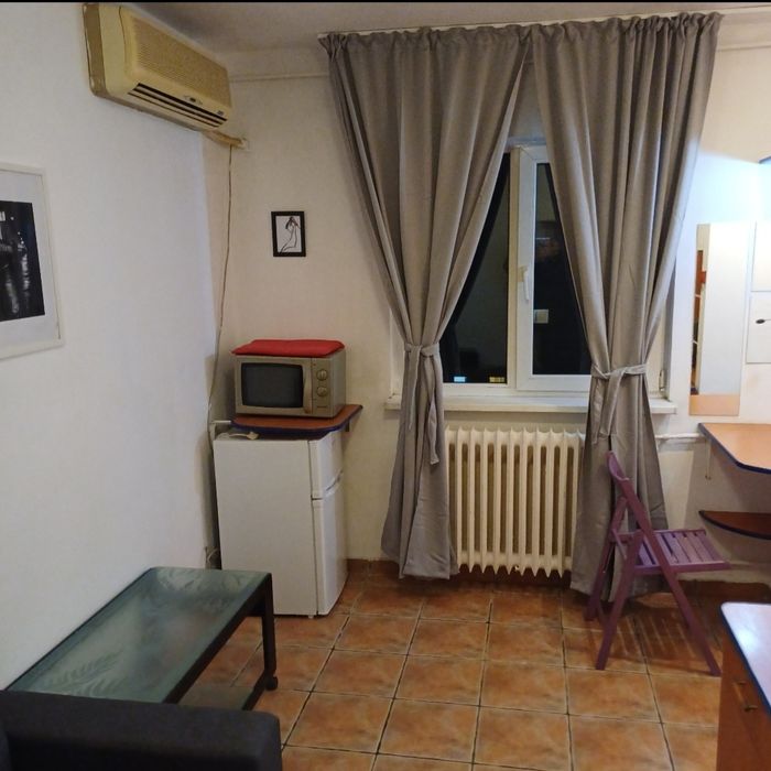 Garsonieră piața Alba Iulia complet utilată
Telefon: 0722 890 494 Telefon: 0755 013 339
Titlu OLX recomandat:
Garsonieră Piața Alba