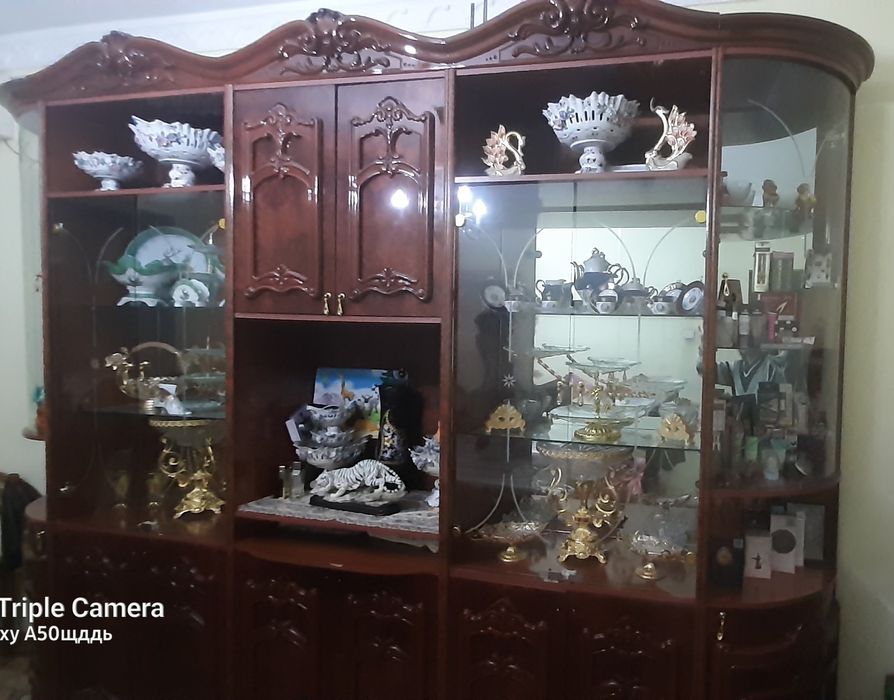 Горка. Стенка. Зал учун