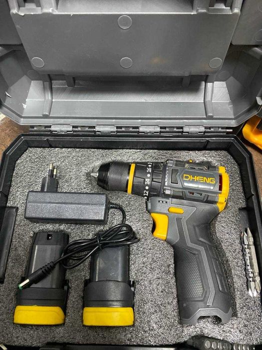 Шуруповерт ((Алматы)) 950392