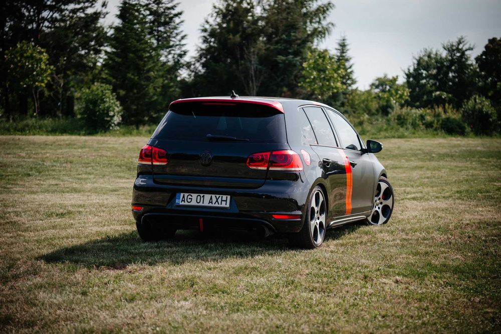 VOLKSWAGEN Golf 2011 — imagine 3