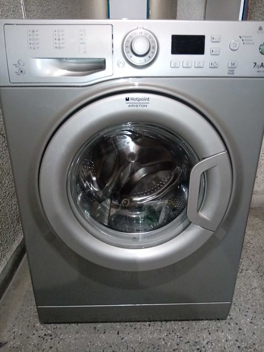 Пералня Ariston Hotpoint WMG 722