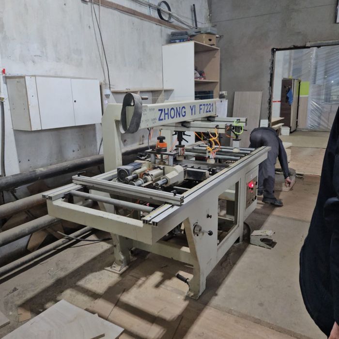 Продается сверлильно присадочный станок