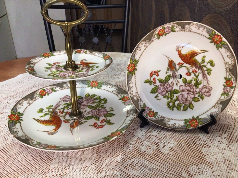 Посуда красивая, нужная.