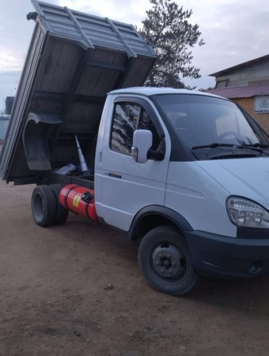 Продам газель самосвал