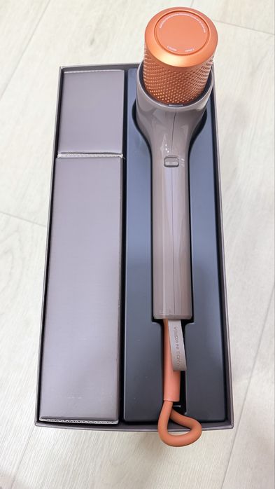 Продам фен стайлер Bork