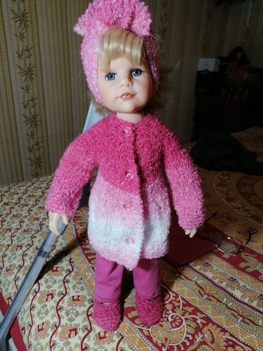 Ръчно изработени дрехи за кукла Хана 50см