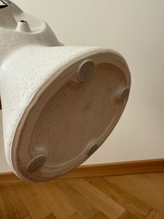 Ваза / кашпа “Лице с дръжки” - керамика, нова