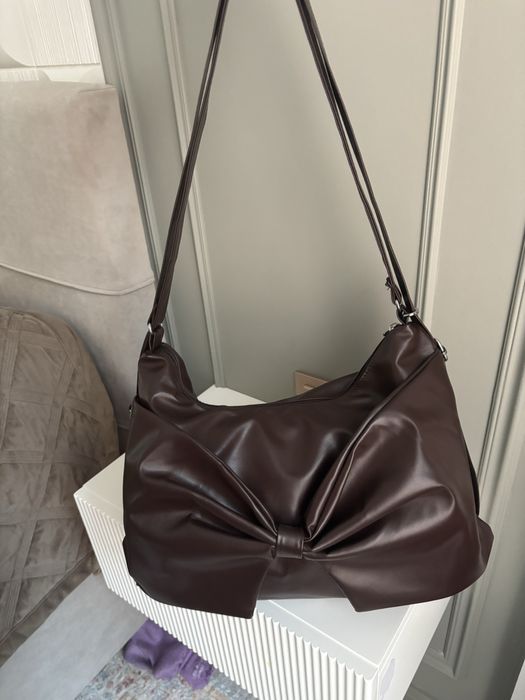 Продам сумки на 8 марта подарок