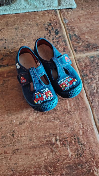 Детски обувки за момче