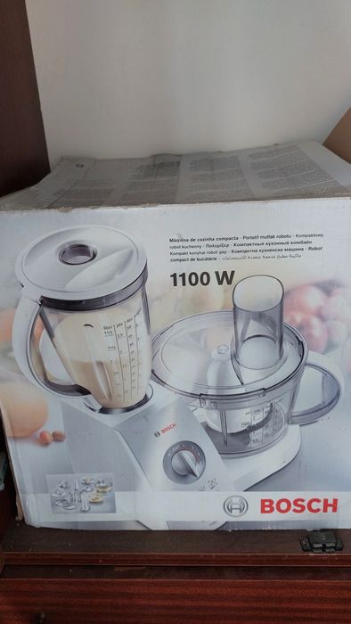 Продам кухонный комбайн