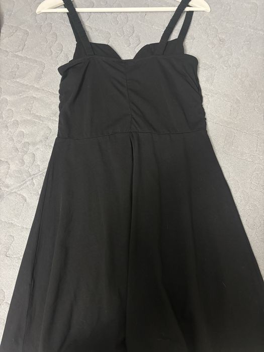 продам летнее черное платье