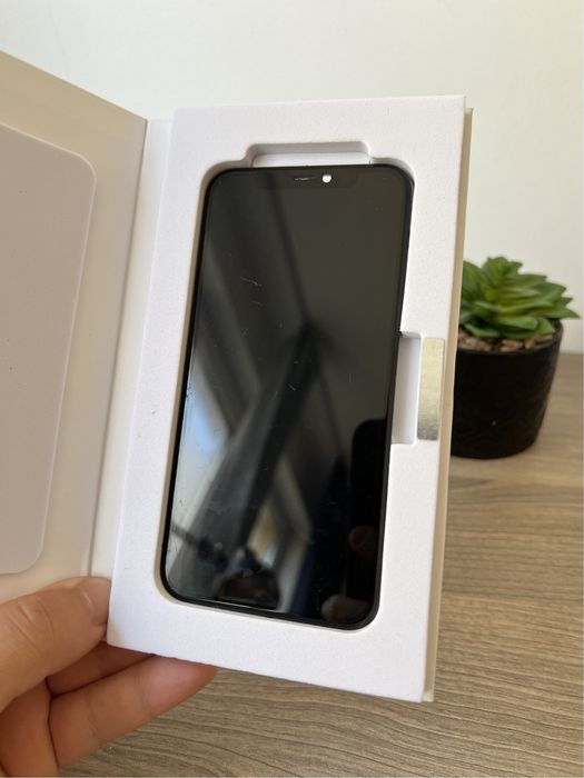 100% ОРИГИНАЛЕН дисплей за iPhone 11 PRO, 2г гаранция!