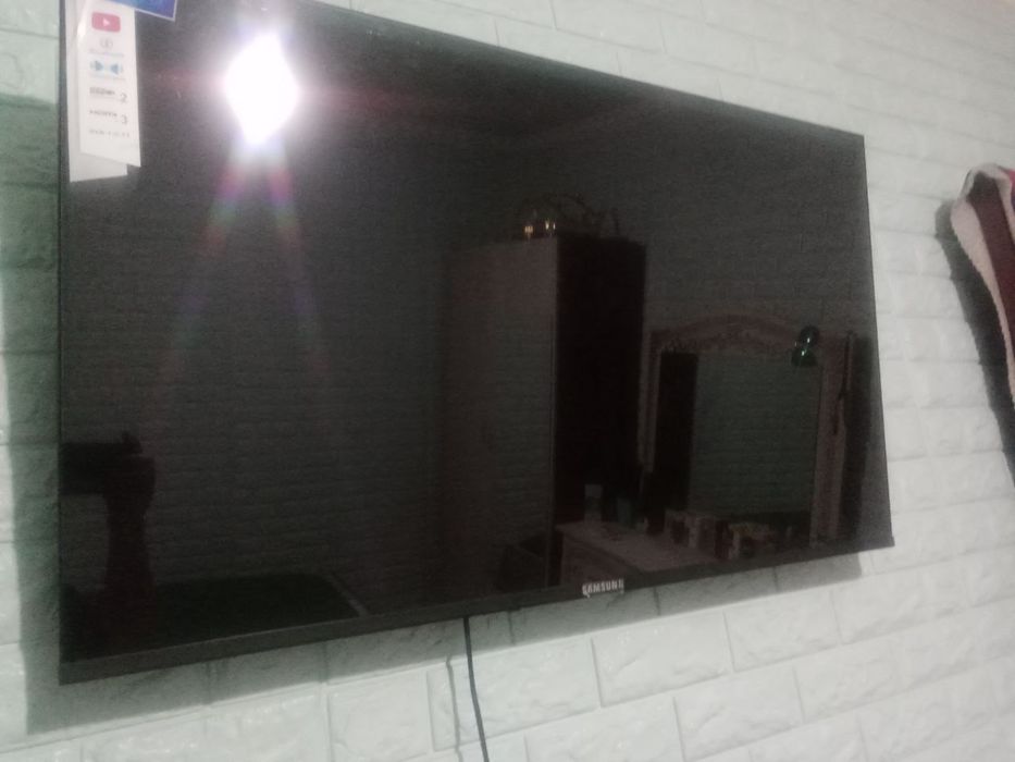 Samsung Tekevuzor smart tv