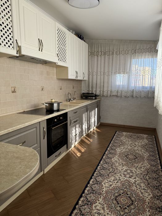 Продается Кухонный гарнитур