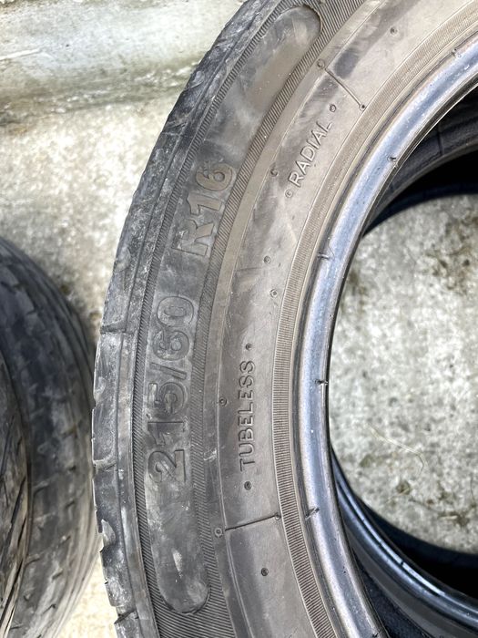 Vând anvelope RADBURG 215/60 R16 Dot 22