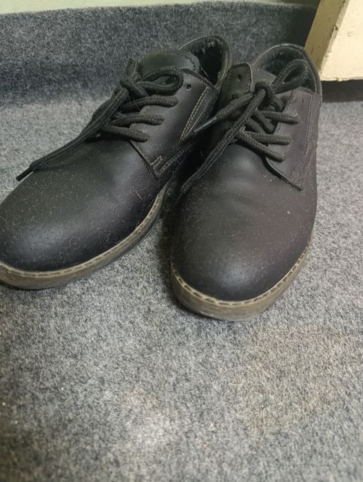 Туфли на мальчика Waikiki, 39 размер. Качественная подошва. Со шнуркам