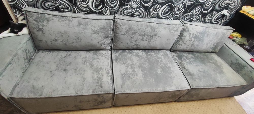 Продам диван 150.000