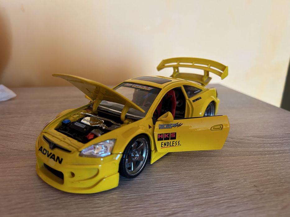 Honda Accord 1:24