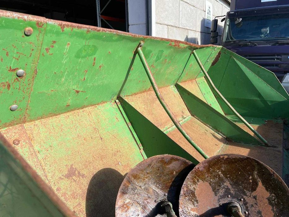 Садилка за картофи Hassia – 4 реда, с хидравлично изсипване