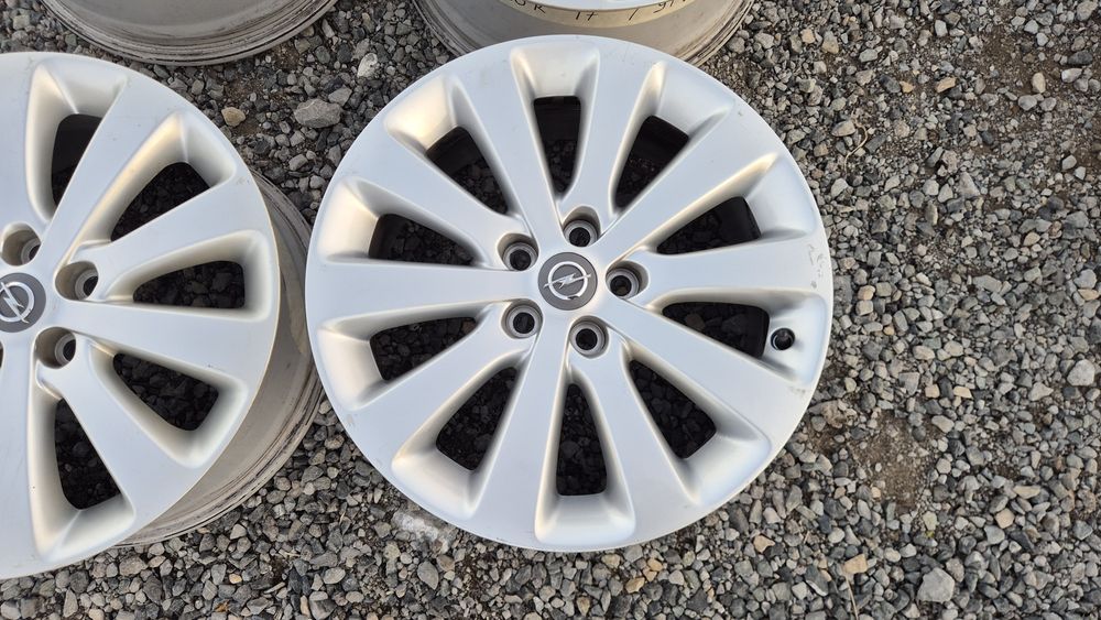 Оригинални джанти Опел 5/105 Opel Astra J 5x105