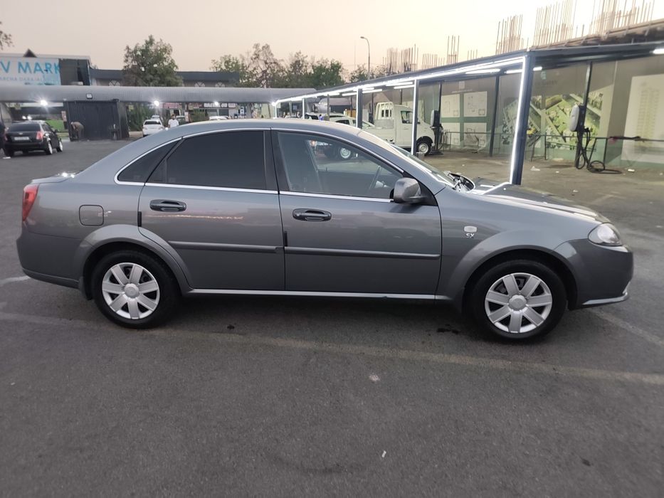 Lacetti,Gentra 2016