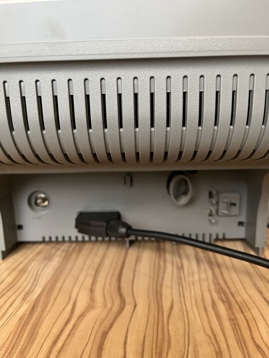 Телевизор Philips 20 инча