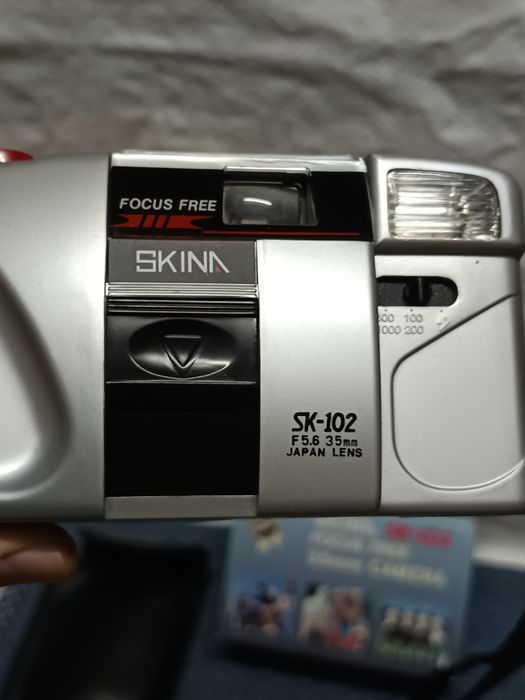 Фотоапарати REVUE и Skina