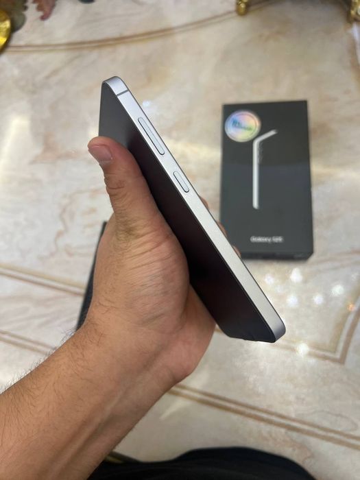 Samsung galaxy S25