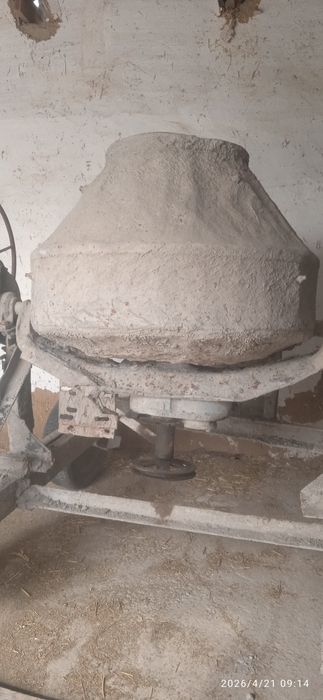 Qolib bilan betona mishalka sotiladi