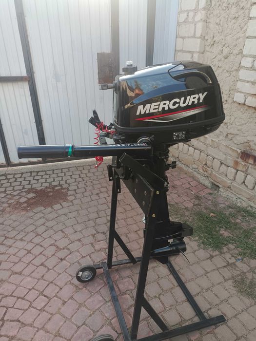 Лодочный мотор Mercury 6