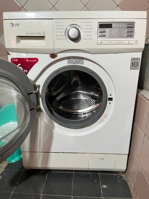 Продаётся стиральная машина LG