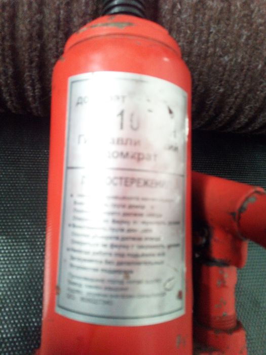 Дамкрат гидровлическийб у.