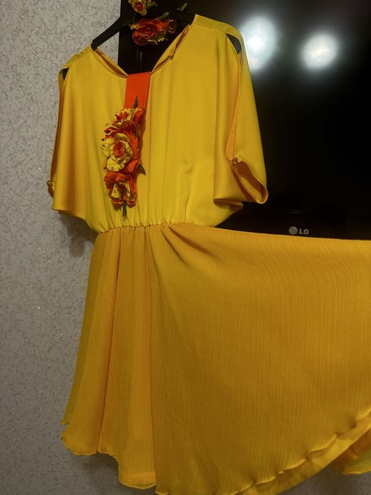 Продам платье